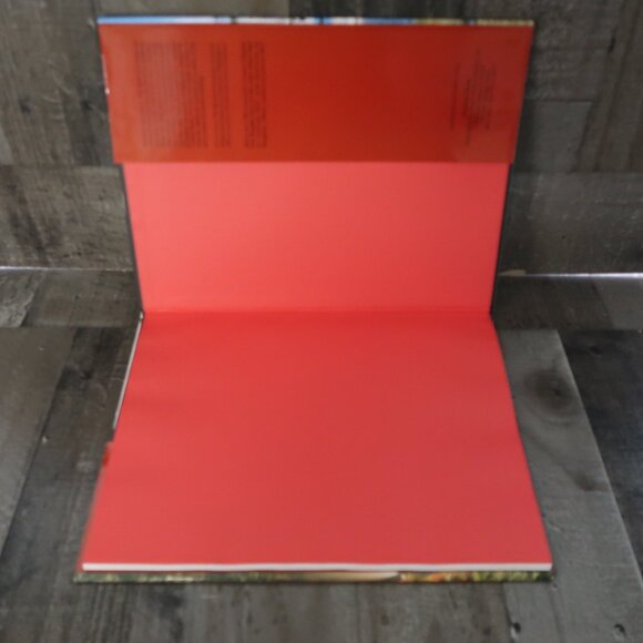 Fire Engines by Murray Semancik 1992 Hardcover Book - Picture 7 of 7